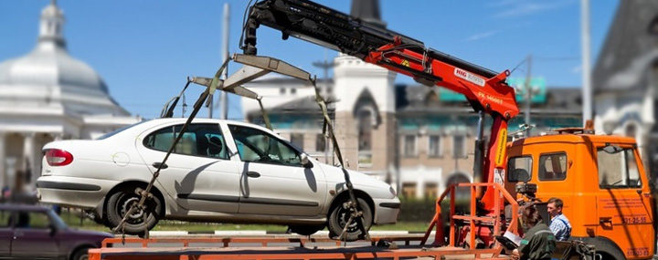 С 1 сентября в Воронеже перестали забирать на штрафстоянки автомобили