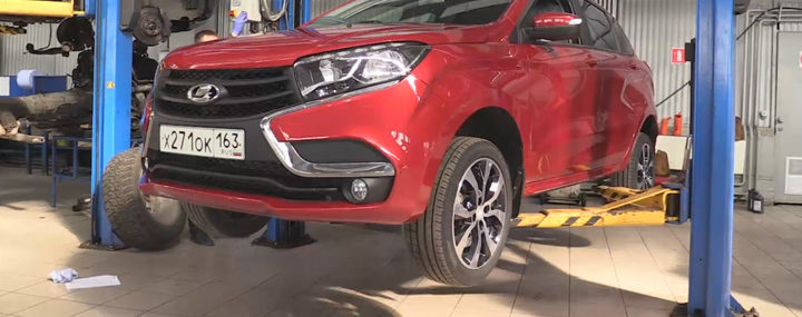 Какие проблемы ждут владельцев Лада Х Рей после 10 000 км пробега (ВИДЕО)