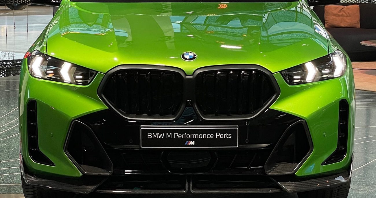 BMW X6 Java Green 2024 года с деталями M Performance
